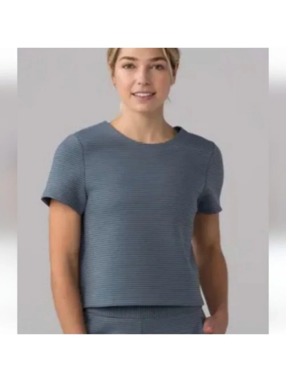 Lululemon Shaped Short Sleeve Sterling
